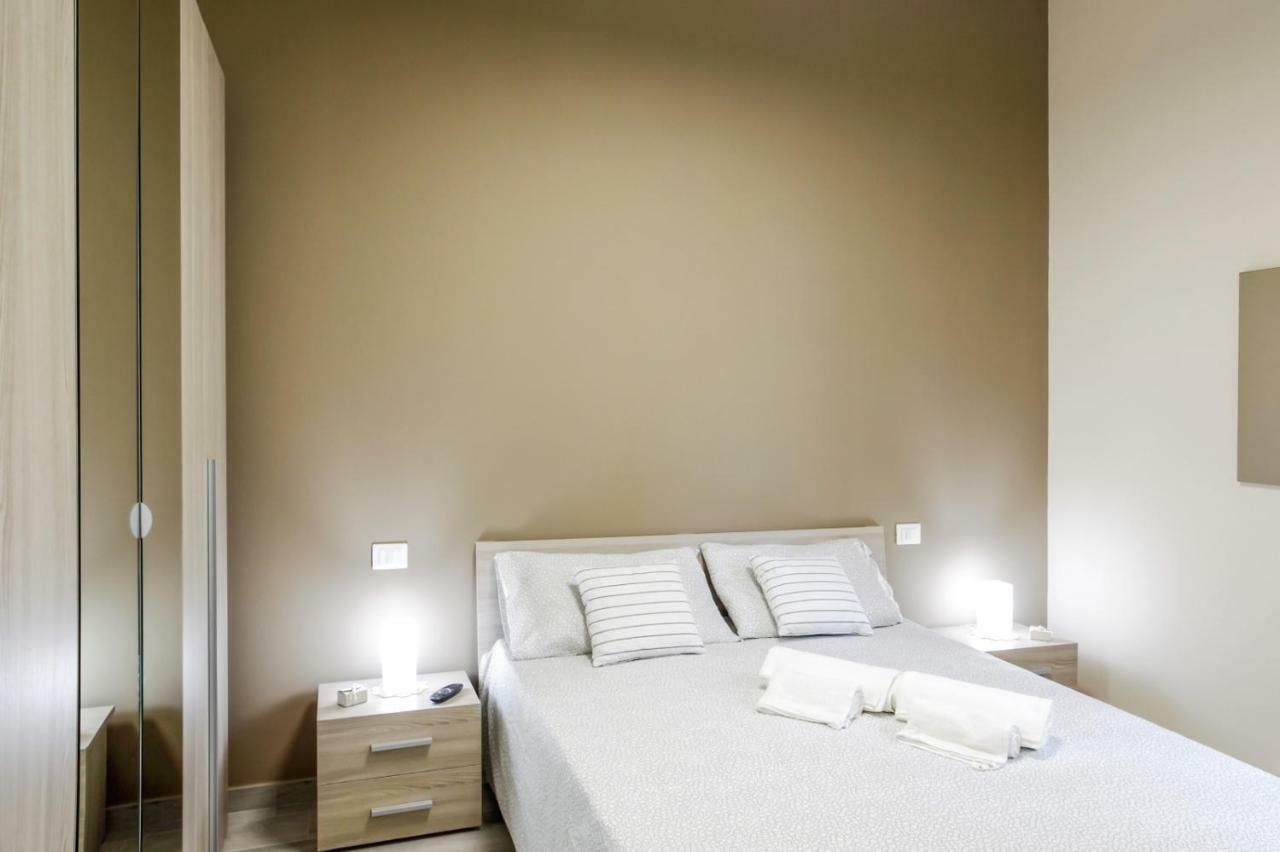 Bari Centrale Railway Station Apartment Extérieur photo