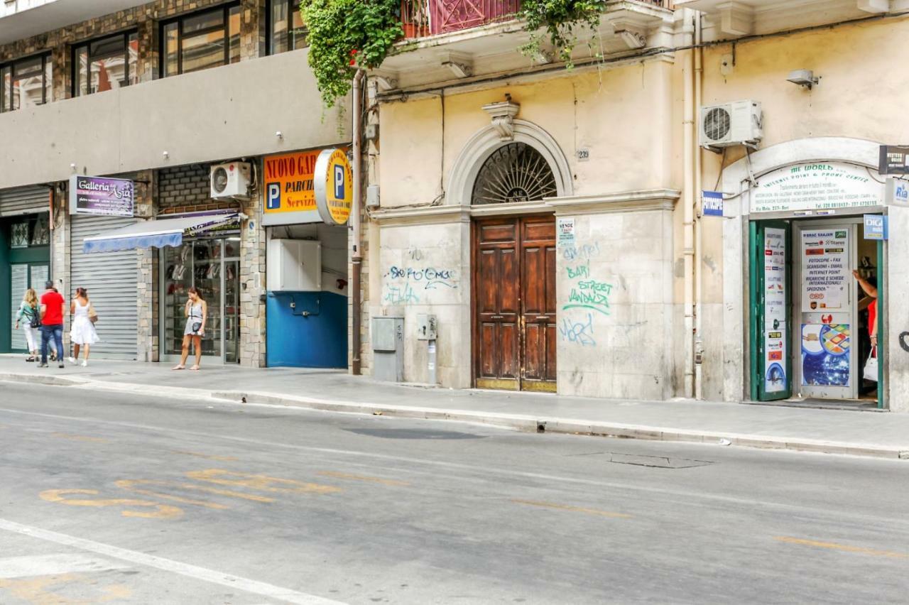 Bari Centrale Railway Station Apartment Extérieur photo