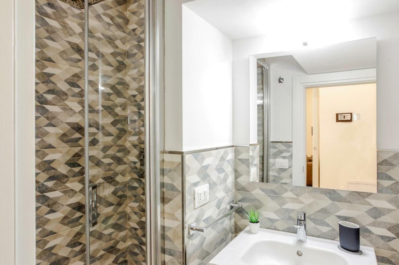 Bari Centrale Railway Station Apartment Extérieur photo