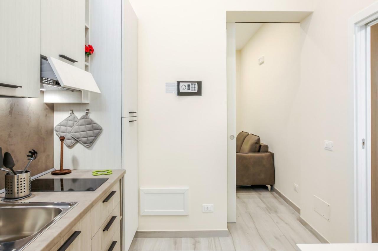 Bari Centrale Railway Station Apartment Extérieur photo