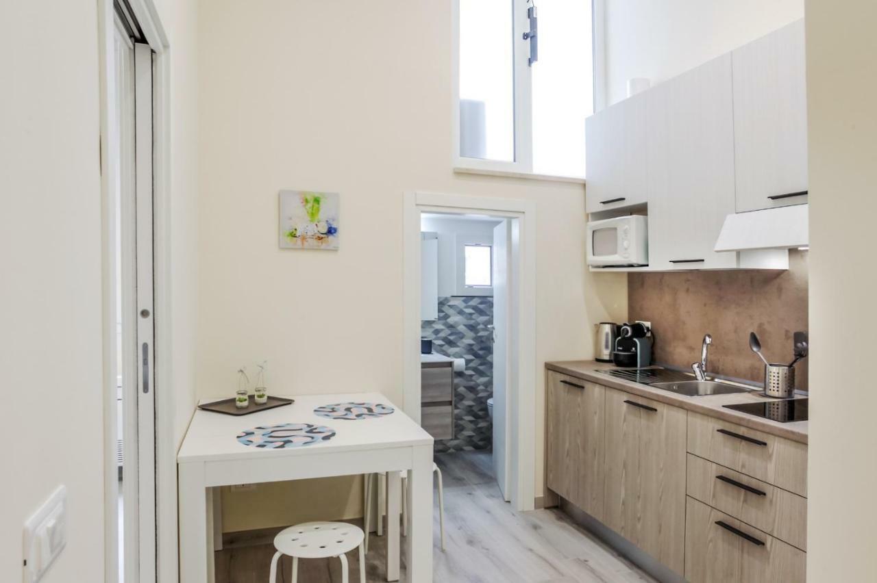 Bari Centrale Railway Station Apartment Extérieur photo